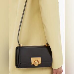 BNWT Bottega Veneta BV Classic Mini Black, High Demand